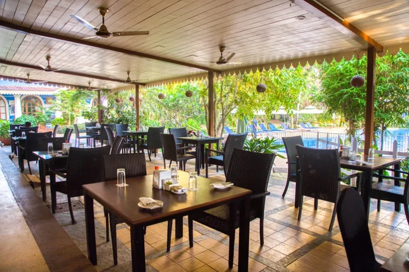 Acron Candolim Regina