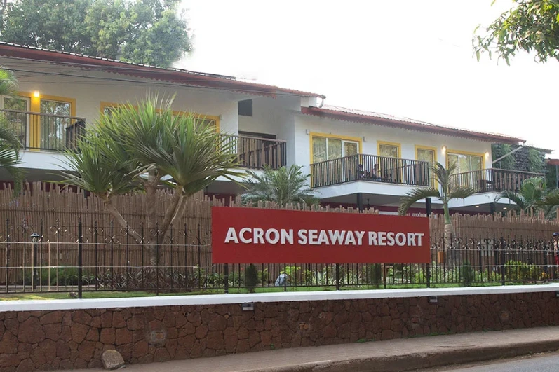 Acron Seaway Resort