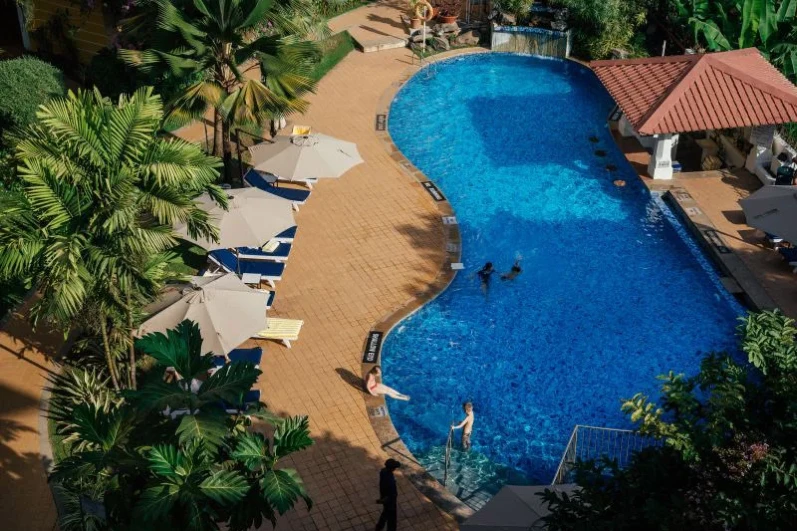 Acron Candolim Regina