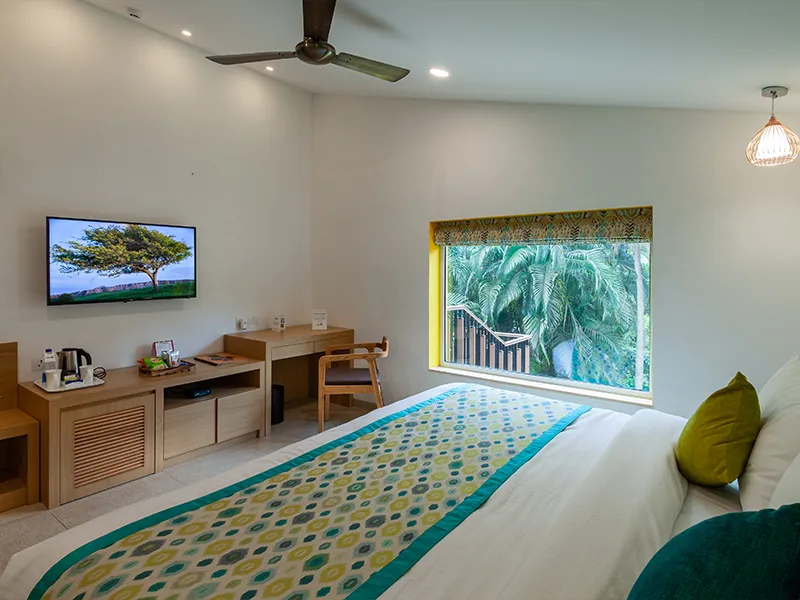 View 2 of Courtyard View Room