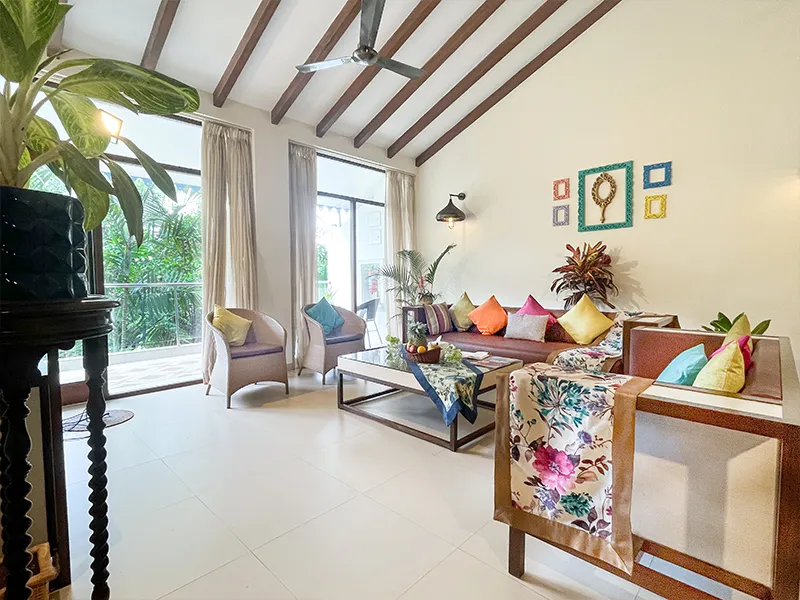 View 2 of Emerald Suite